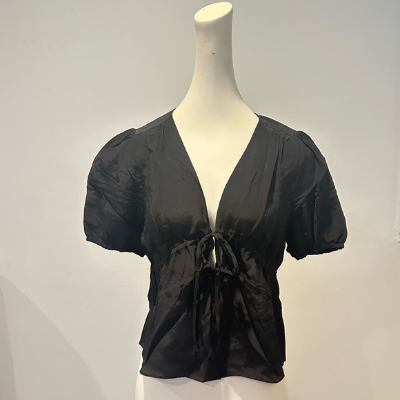 Nicole Miller silk tie front top, size P - Picture 3 of 8